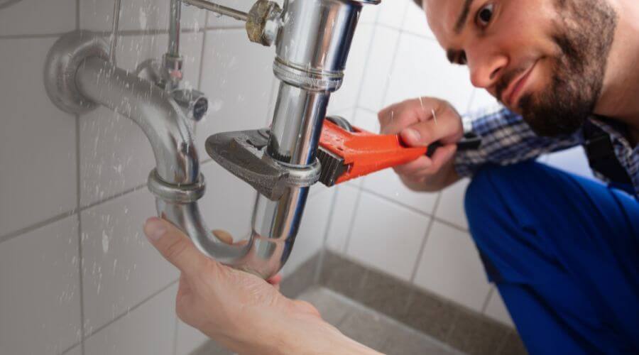 Professional clogged toilet repair services in Powersite, MO